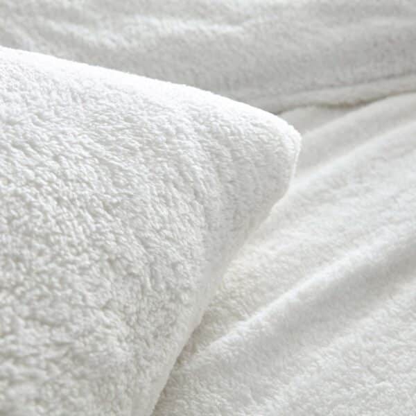 Silentnight Cosy Teddy Fleece Duvet Set - Cream