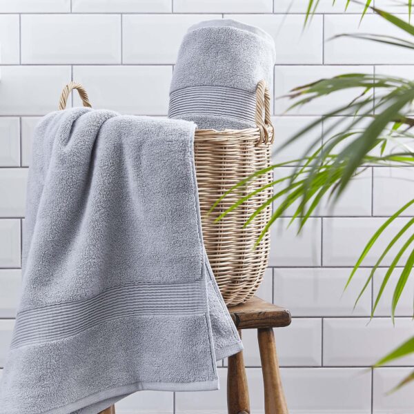 Silentnight Plain Towels - Silver