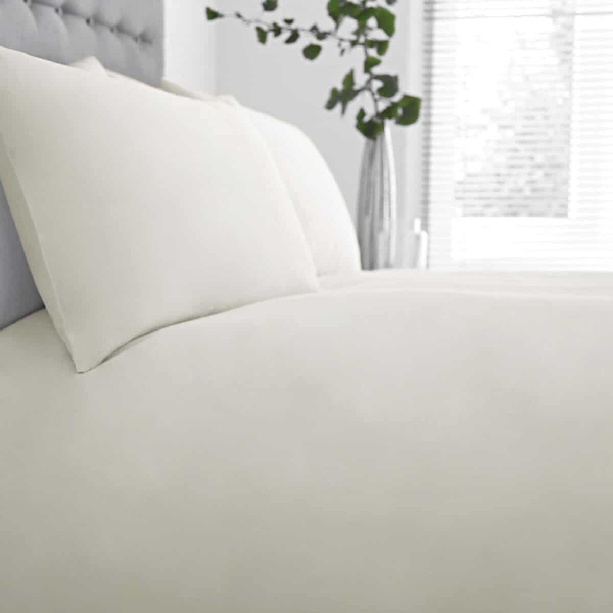 Silentnight Pure Cotton Housewife Pillowcase Pair - Cream