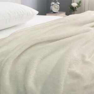Silentnight Hazy Flannel Fleece Throw - Cream