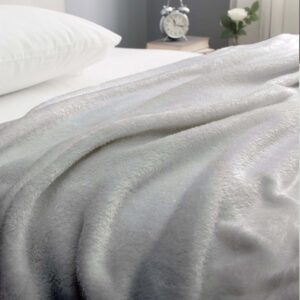 Silentnight Hazy Flannel Fleece Throw - Grey