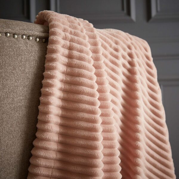 Silentnight Jumbo Cord Throw