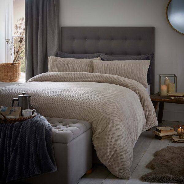 Silentnight Waffle Fleece Duvet Set - Champagne