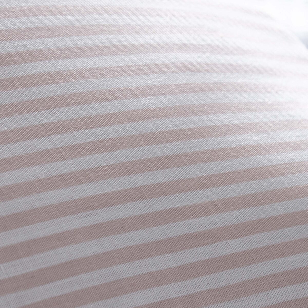 Silentnight Seersucker Stripe Duvet Set - Blush