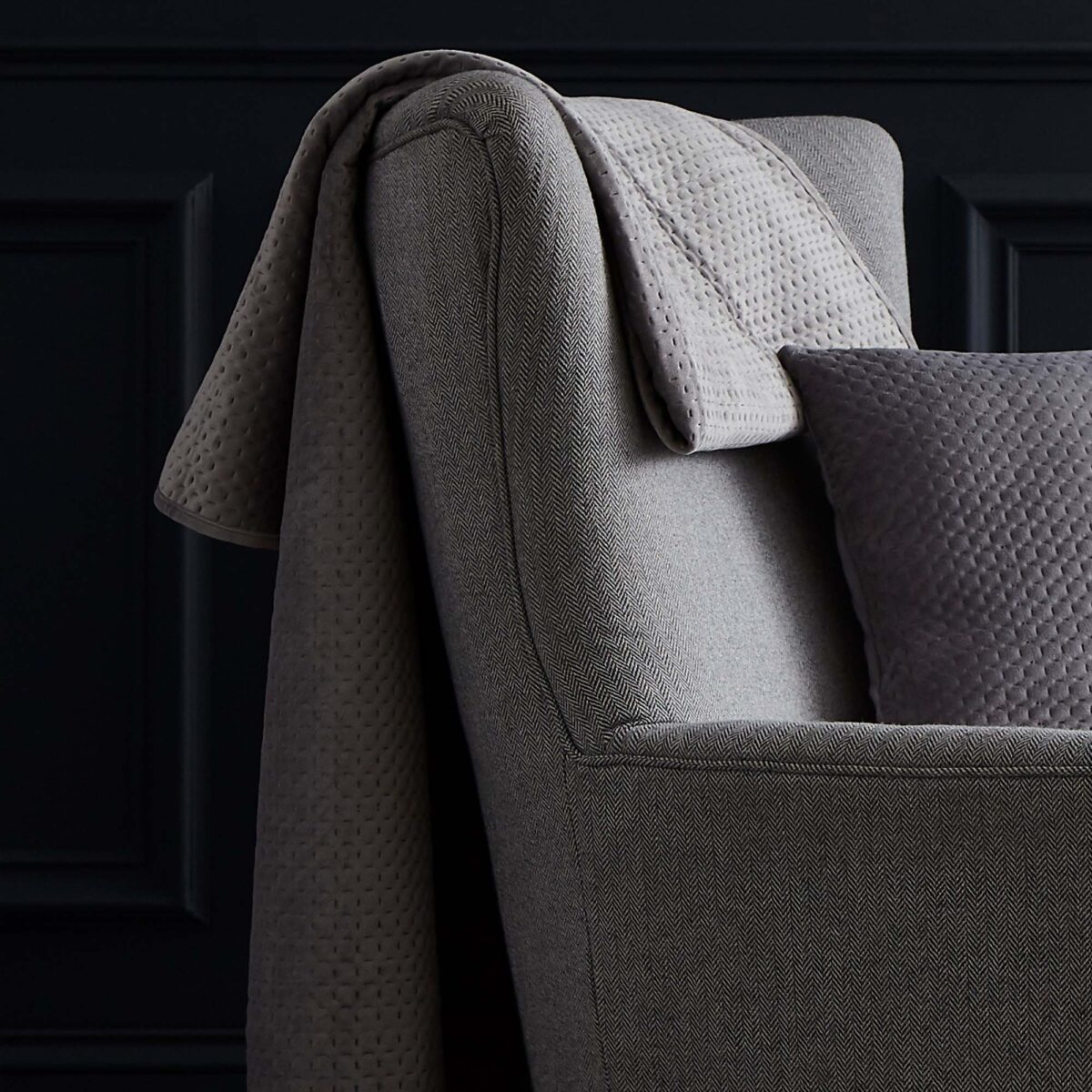 Silentnight Velour Pinsonic Throw