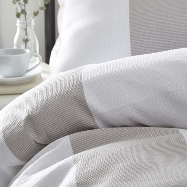 Silentnight Waffle Duvet Set - Taupe