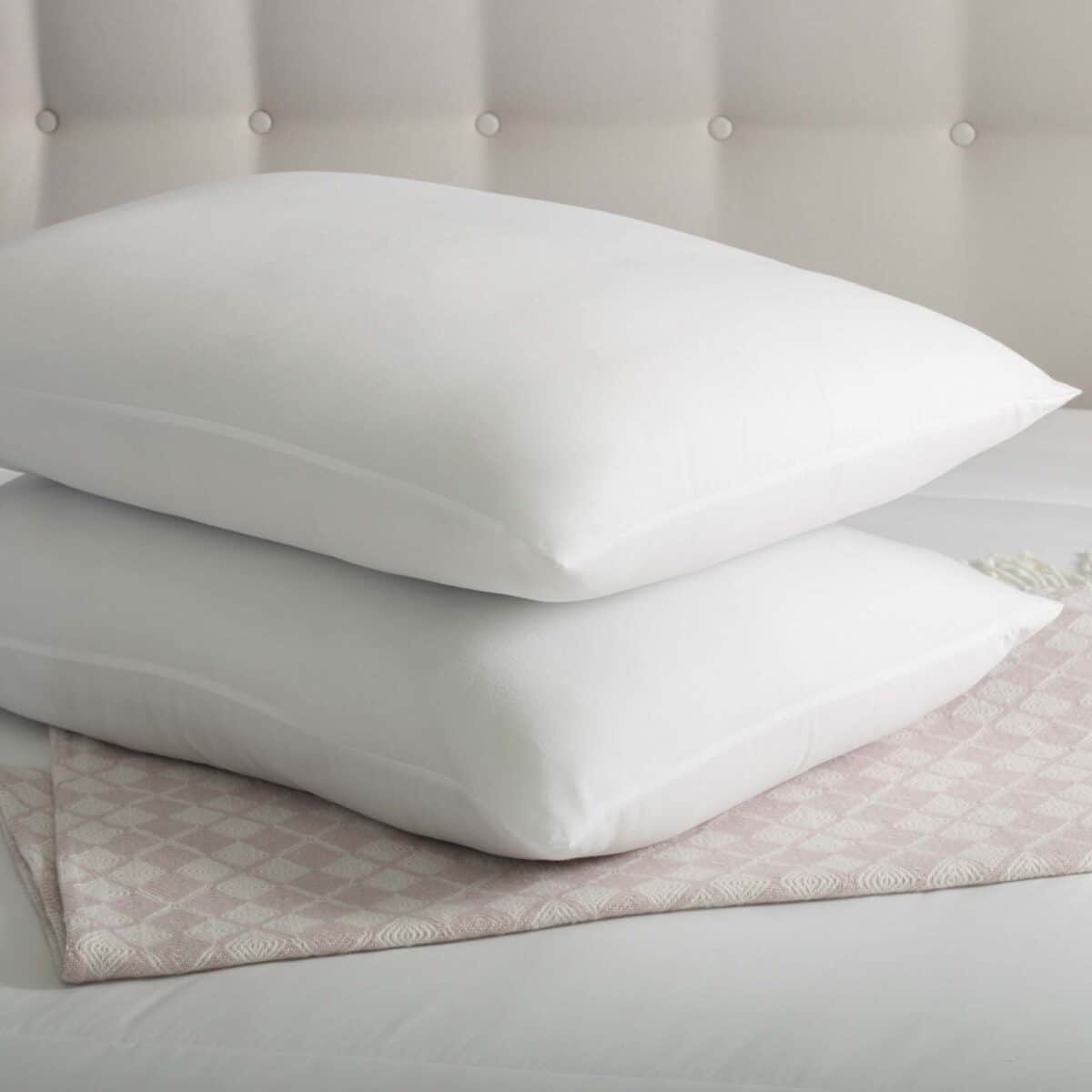 Silentnight Ultrabounce Plus Pillow - 2 Pack